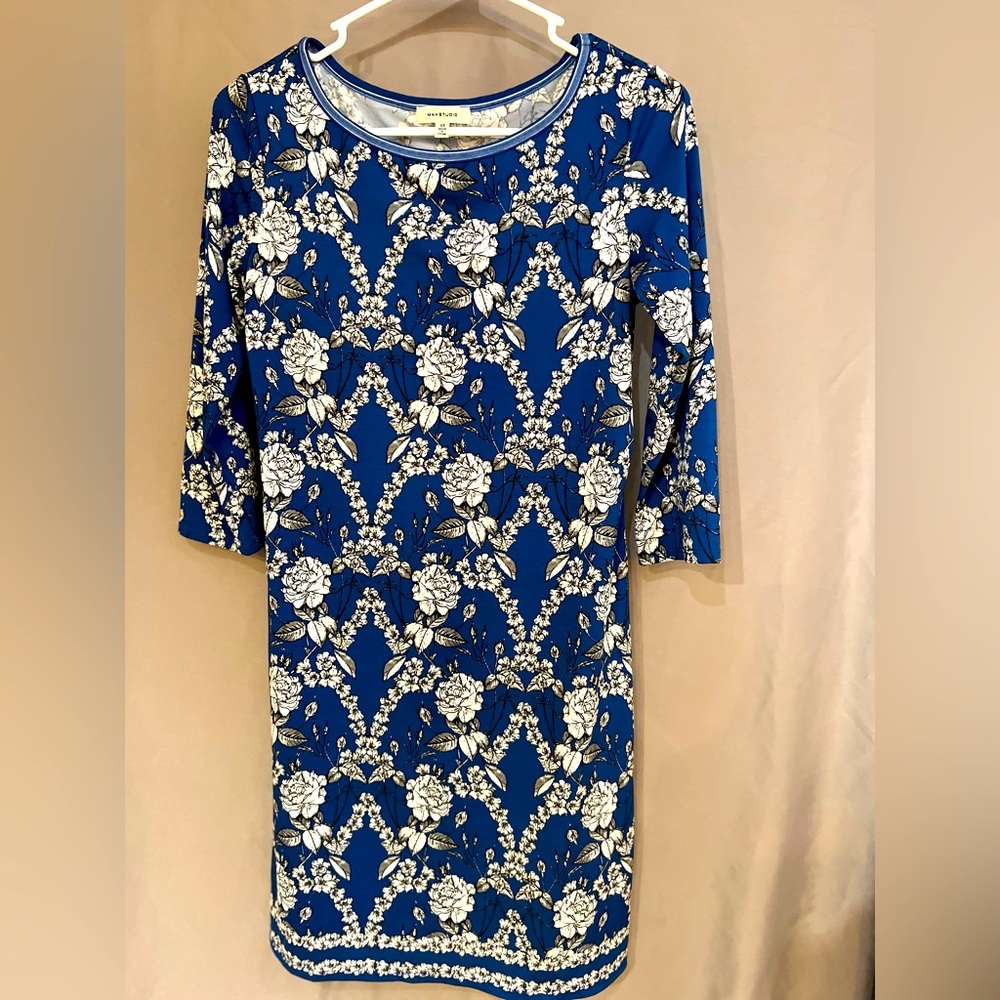 Women’s XS Blue Dress with flowers